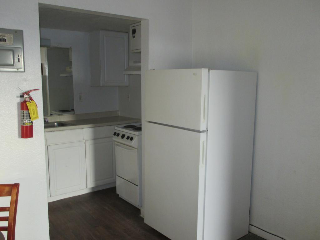 Budgetel Inn And Suites Lodge West Quarto foto